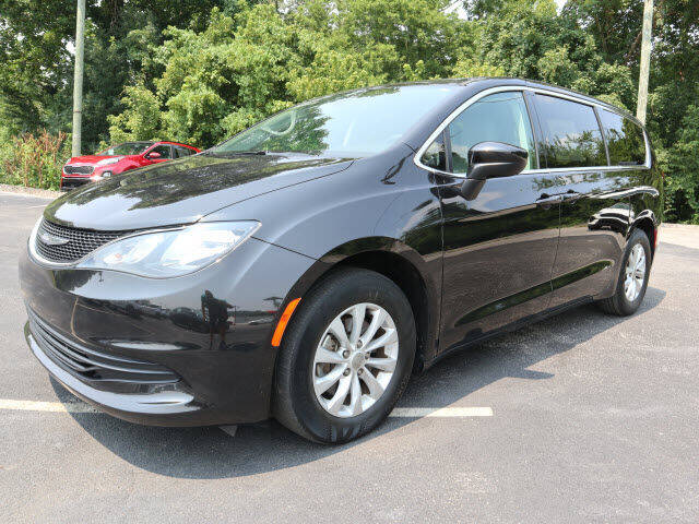 2017 Chrysler Pacifica Touring