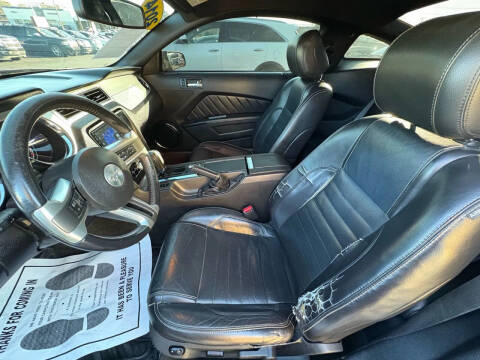 2014 Ford Mustang V6 Premium