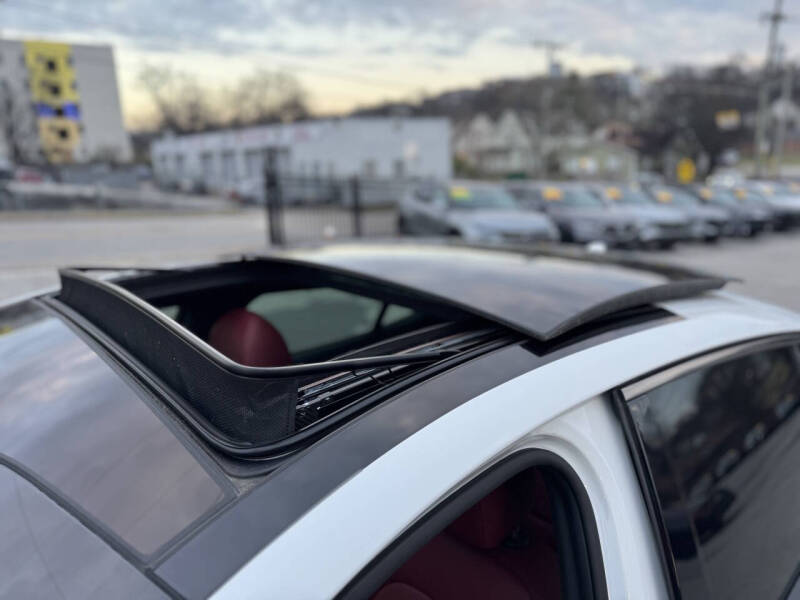 2022 Kia Stinger GT1