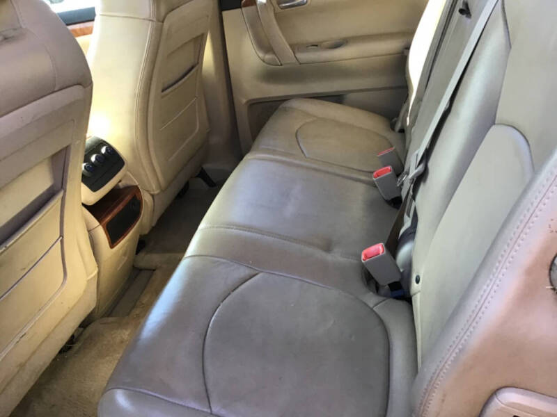 2008 Saturn Outlook XR