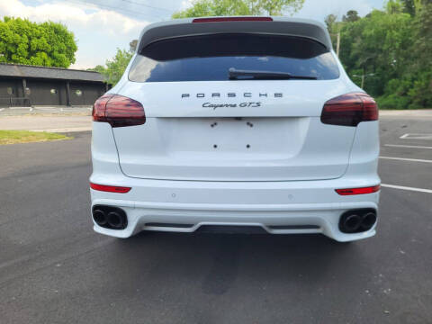 2016 Porsche Cayenne GTS