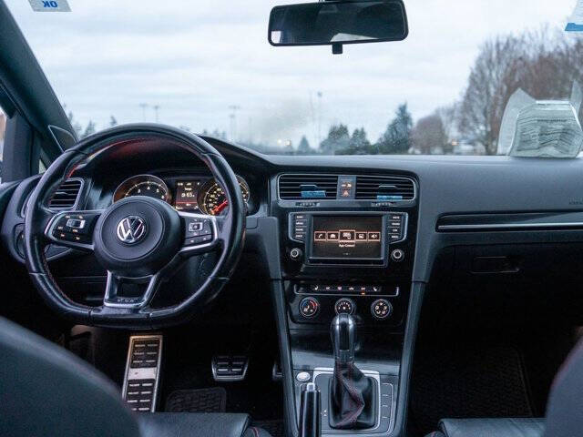 2017 Volkswagen Golf GTI Autobahn
