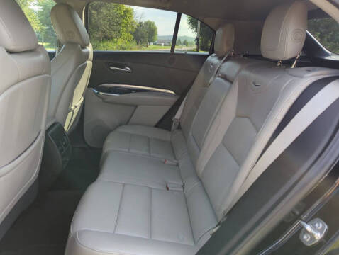 2023 Cadillac XT4 Luxury