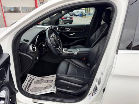 2022 Mercedes-Benz GLC GLC 300 4MATIC