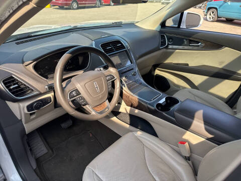 2019 Lincoln Nautilus Reserve