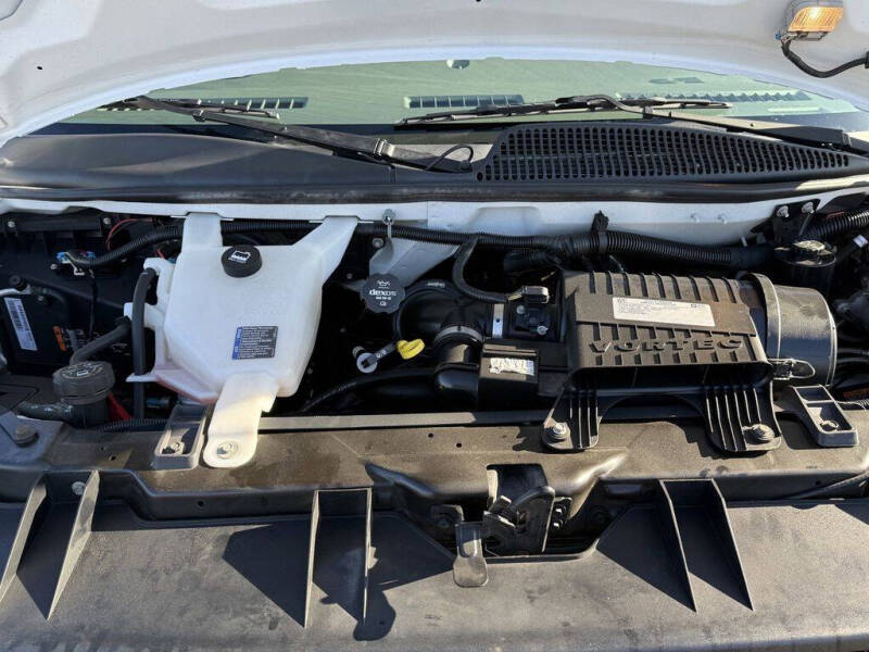 2017 Chevrolet Express LS 2500