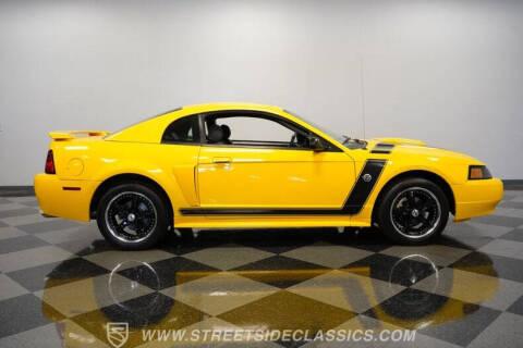 2004 Ford Mustang GT Deluxe