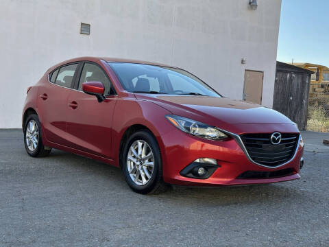2015 Mazda MAZDA3 i Grand Touring