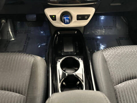 2018 Toyota Prius Three
