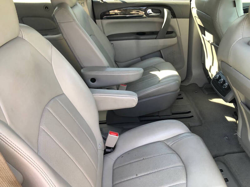 2017 Buick Enclave Leather