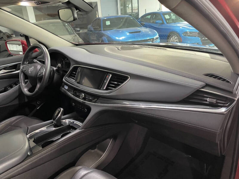 2018 Buick Enclave Essence