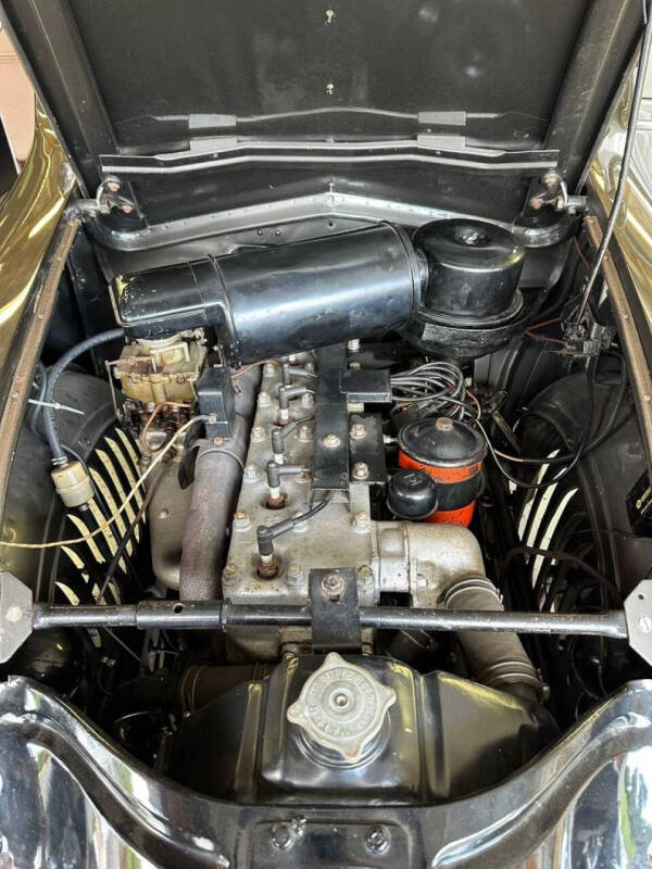 1937 Chrysler Airflow