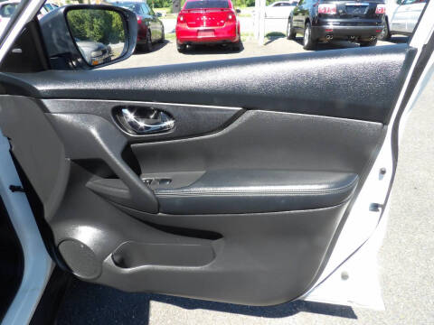 2017 Nissan Rogue S