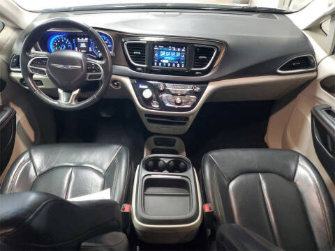 2018 Chrysler Pacifica Touring L