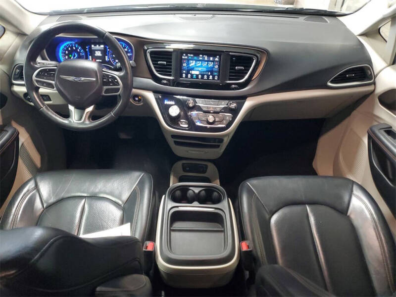 2018 Chrysler Pacifica Touring L