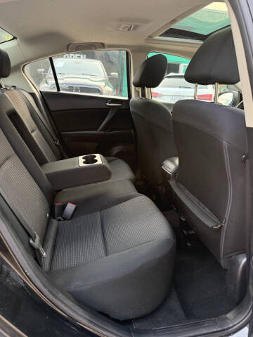 2012 Mazda MAZDA3 i Touring
