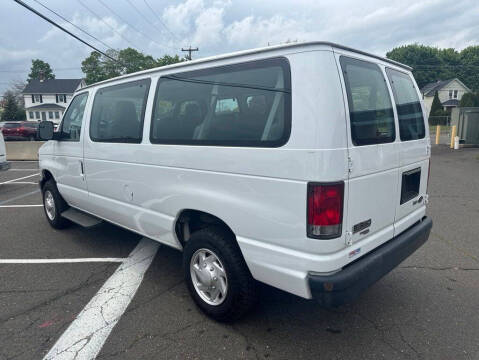 2014 Ford E-Series