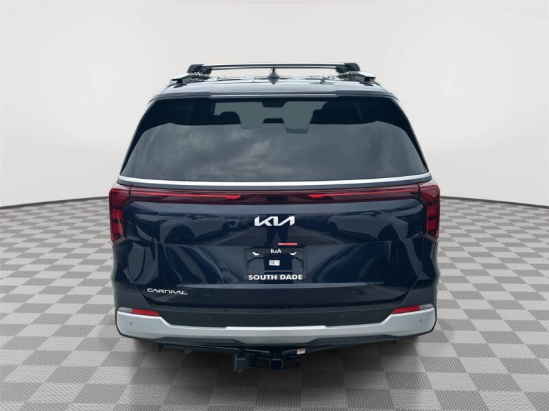 2026 Kia Carnival EX