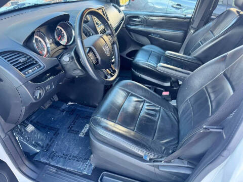 2017 Dodge Grand Caravan SE