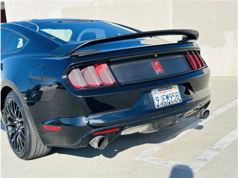 2016 Ford Mustang V6 photo 18