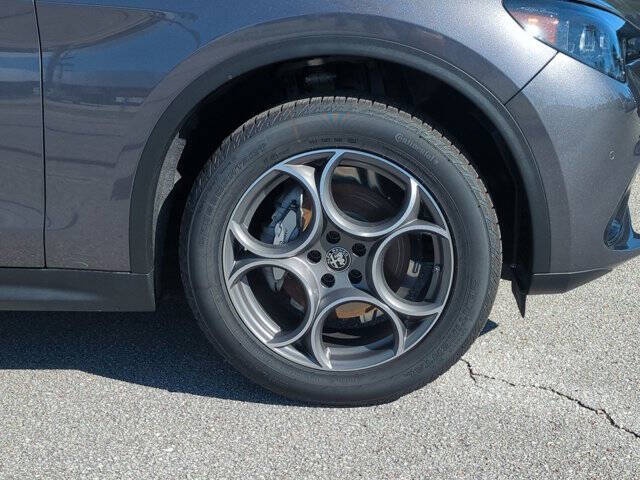 2025 Alfa Romeo Stelvio