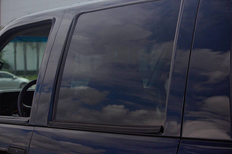 1999 Chevrolet Tahoe LS