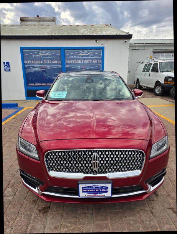 2019 Lincoln Continental Select