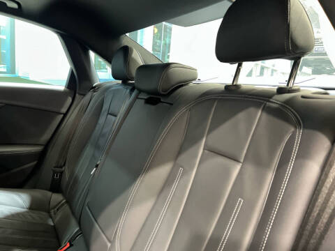 2024 Audi A4 quattro S line Prem Plus 45 TFSI