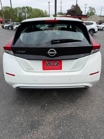 2023 Nissan LEAF S