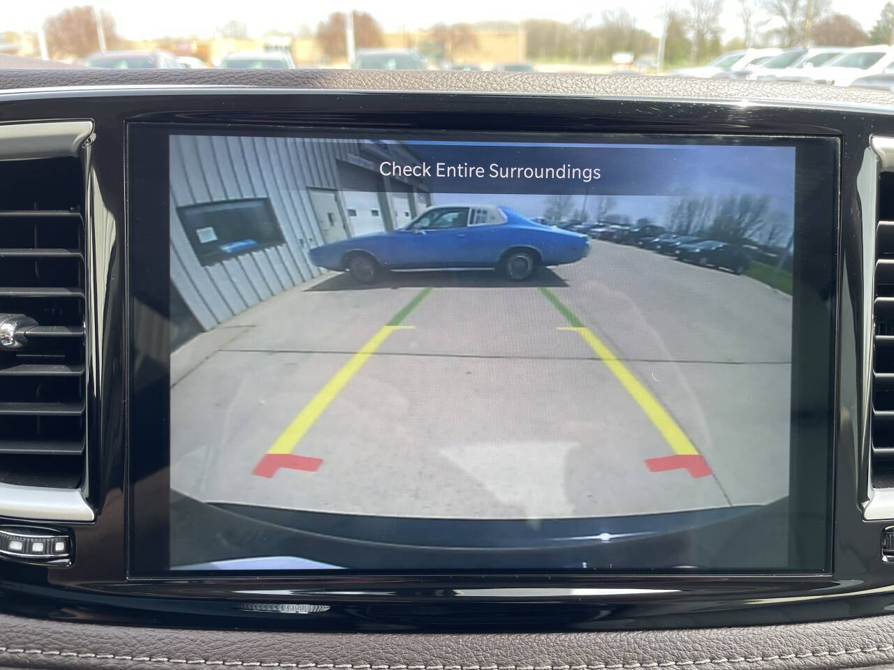 2021 Chrysler Pacifica Touring L photo 21