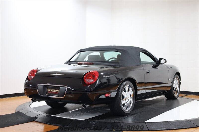 2004 Ford Thunderbird Deluxe