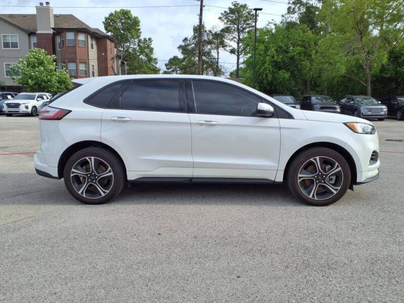 2023 Ford Edge ST