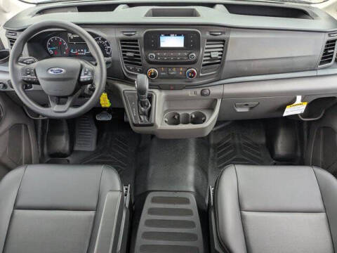 2025 Ford Transit 250