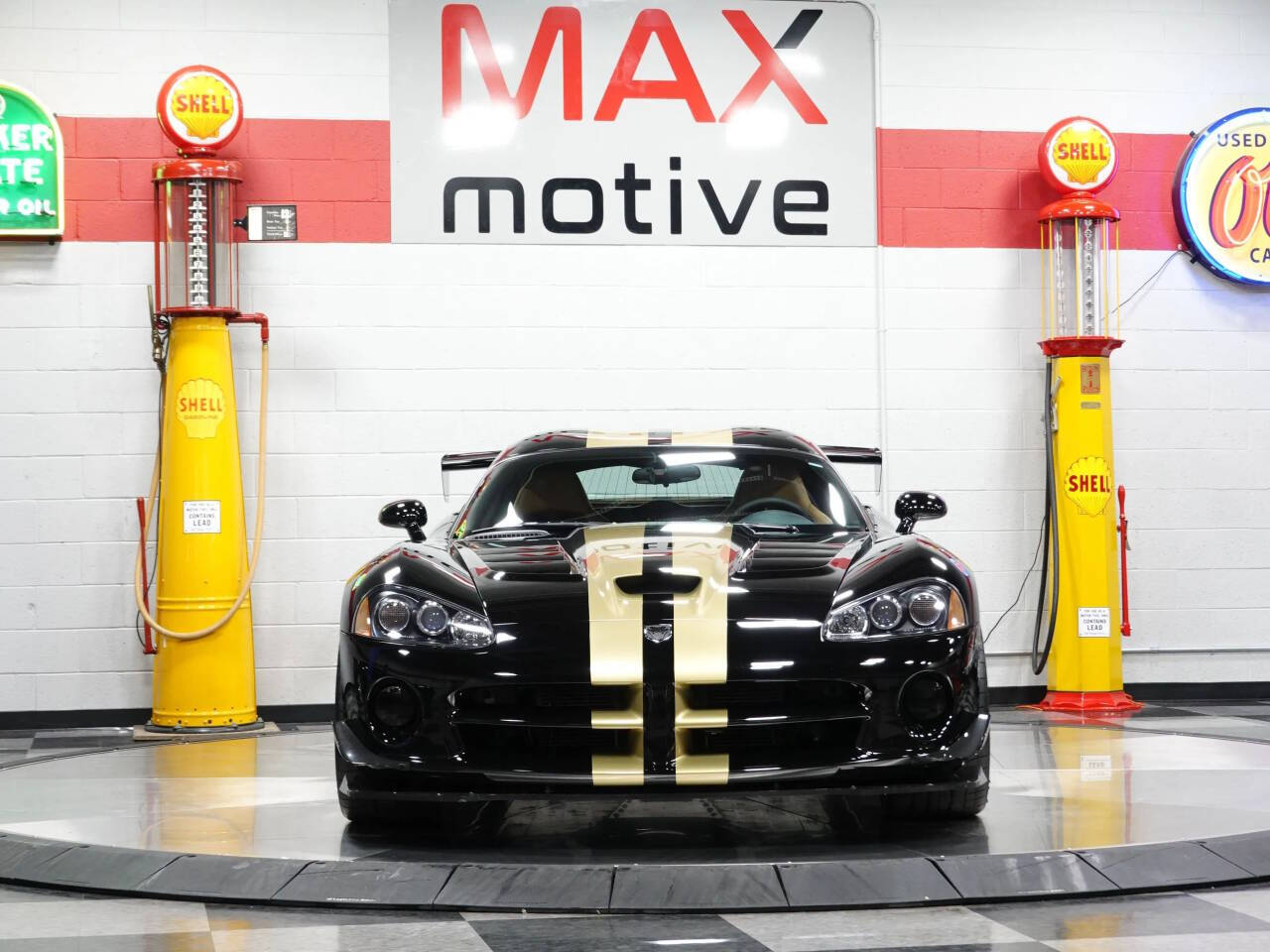2009 Dodge Viper 10