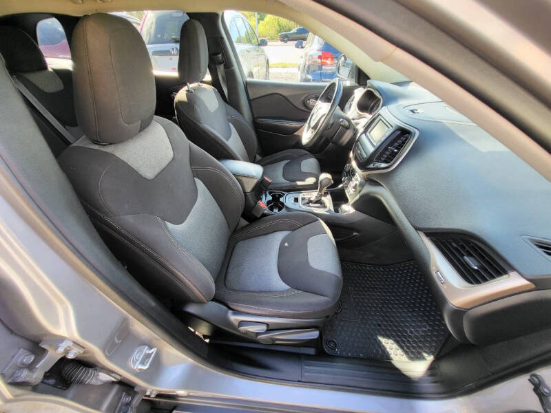 2018 Jeep Cherokee Latitude