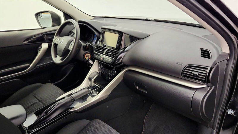 2024 Mitsubishi Eclipse Cross ES