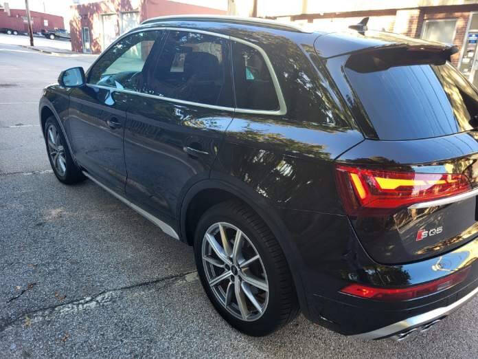 2022 Audi SQ5 3.0T quattro Premium Plus