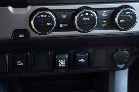 2023 Toyota Tacoma SR5 V6