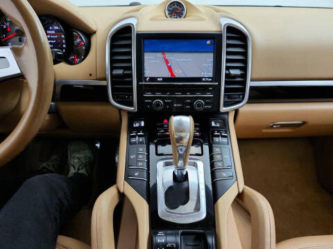 2014 Porsche Cayenne S