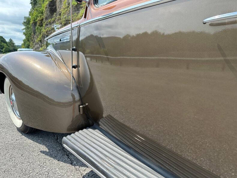 1941 Packard 110 Business Coupe