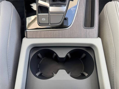 2025 Audi Q5 quattro S line Prem Plus 45 TFSI