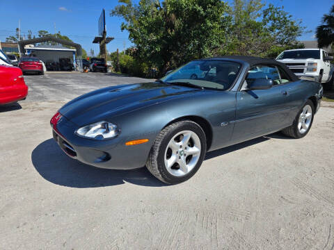 2000 Jaguar XK-Series