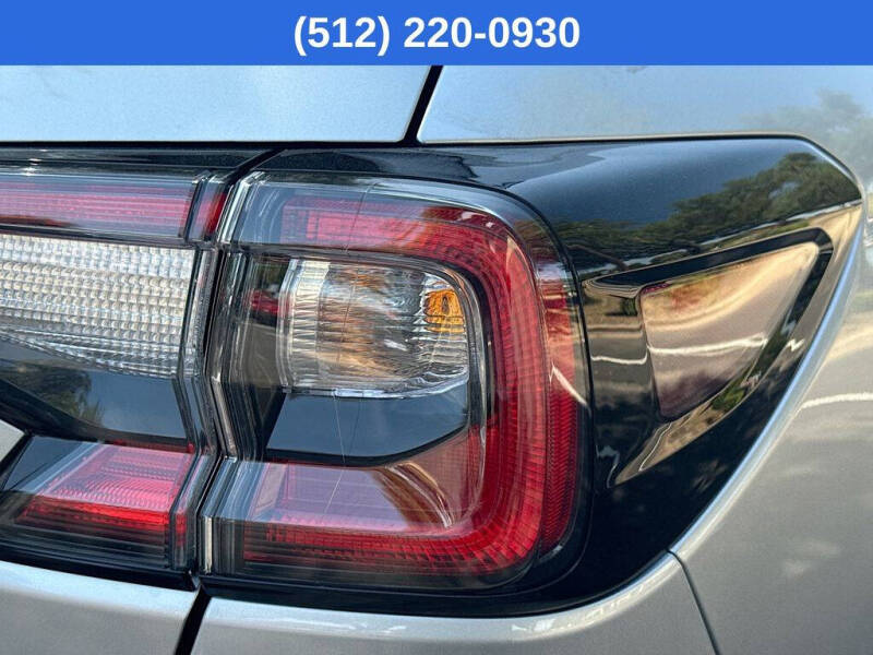 2025 Subaru Outback Touring XT