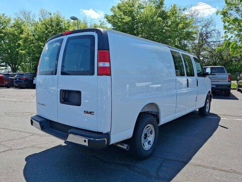 2026 GMC Savana 2500