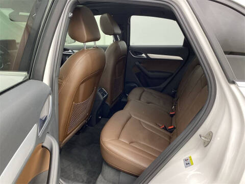 2017 Audi Q3 2.0T Prestige