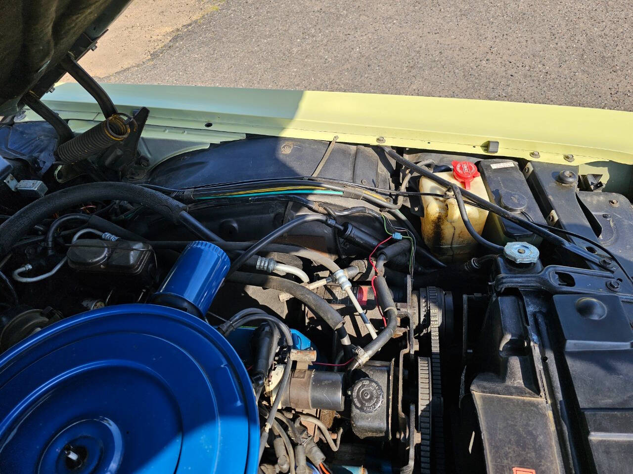 1975 Lincoln Continental 239