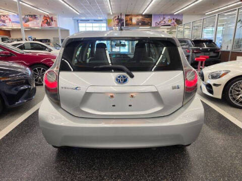 2013 Toyota Prius c One