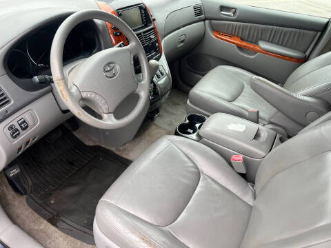 2009 Toyota Sienna XLE