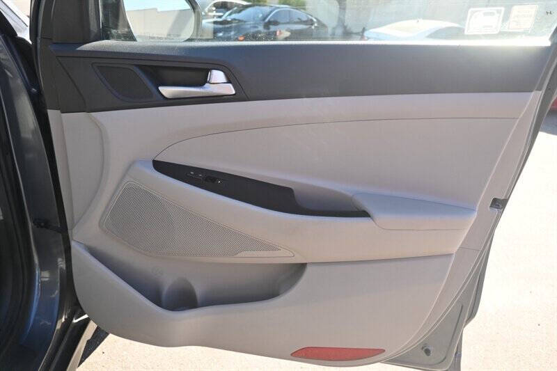 2021 Hyundai Tucson SE