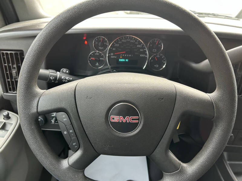 2024 GMC Savana 2500